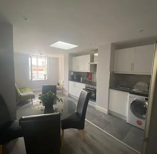 Appartamento Modern And Cosy 1-bed In The Heart Of *